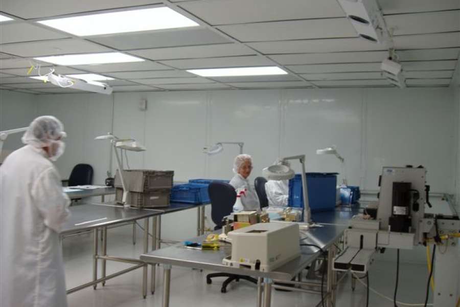 Modular Cleanroom Assembly Area