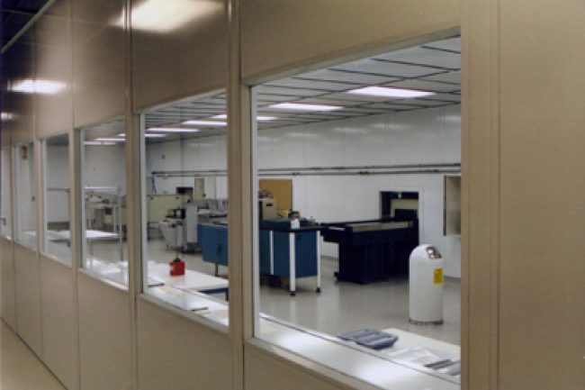 Modular Enclosure Large windows